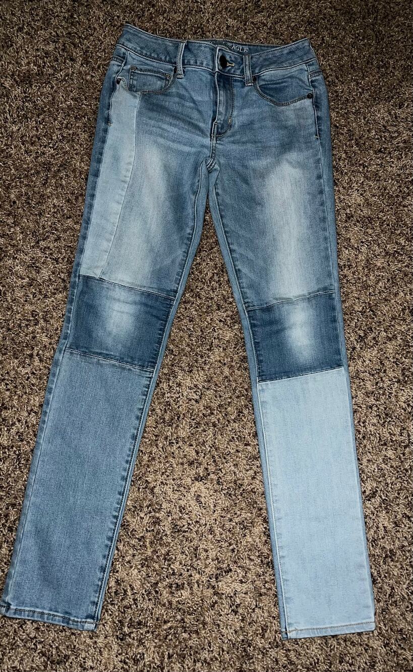 American Eagle Outfitters Women’s Jeans Size 4